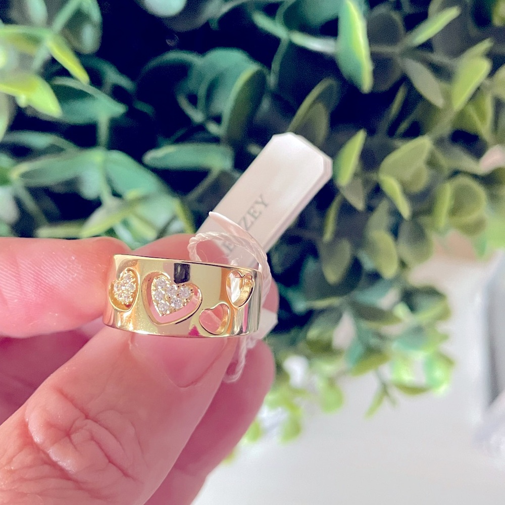 Brand New Zeyzey Gold over Sterling silver 925 chunky heart ring size 8